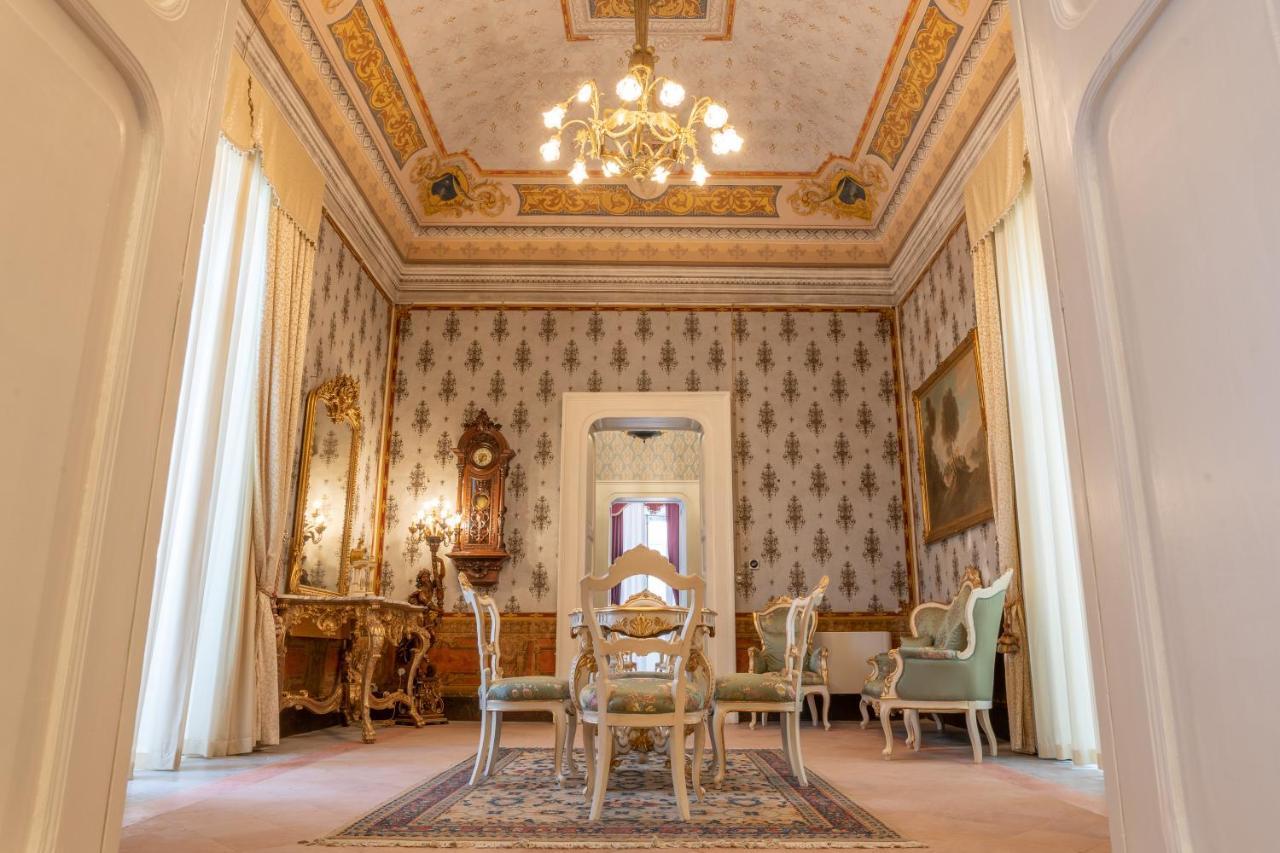 מלון קופרטינו Il Cavaliere Al Borgo Antico מראה חיצוני תמונה
