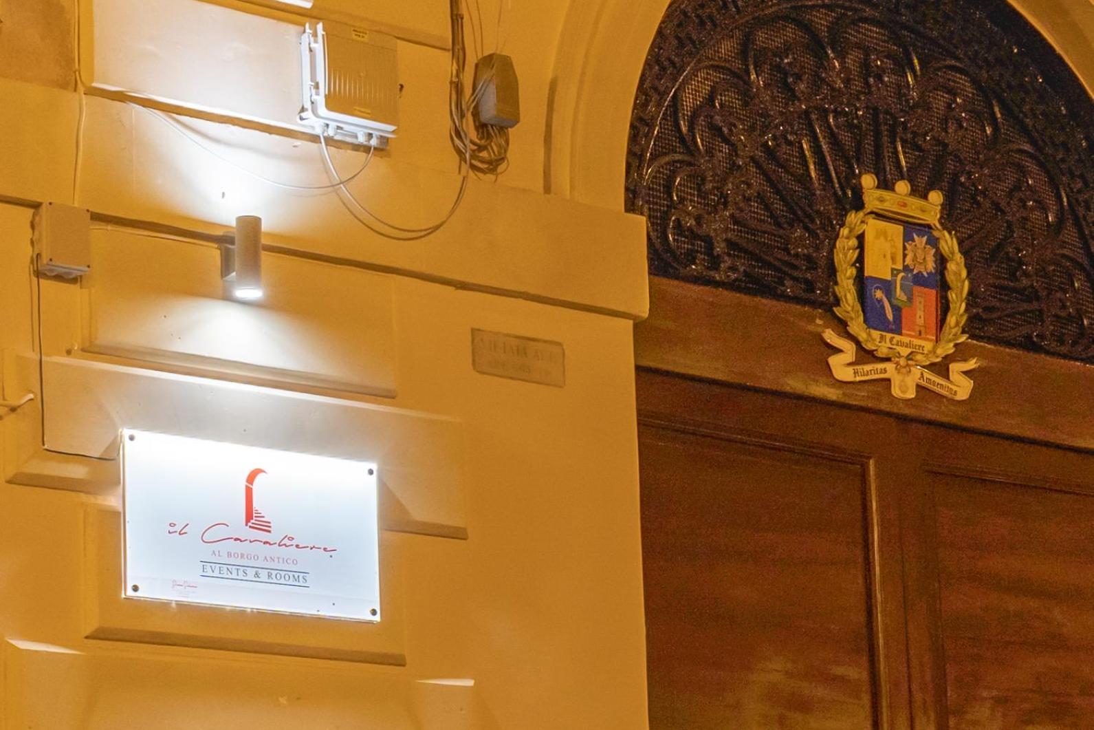 מלון קופרטינו Il Cavaliere Al Borgo Antico מראה חיצוני תמונה